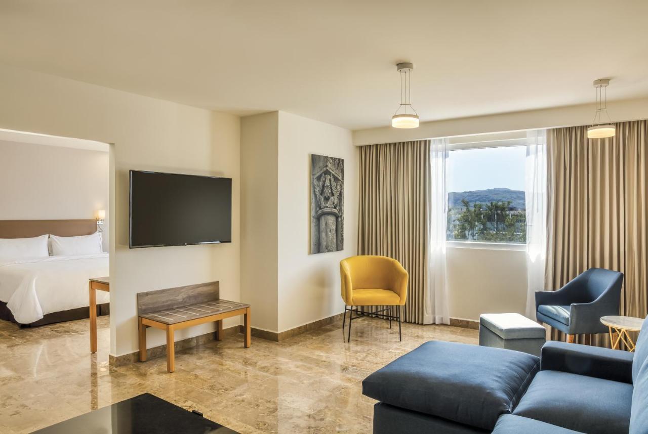Fiesta Inn Guadalajara Periferico Poniente Zapopan Eksteriør billede