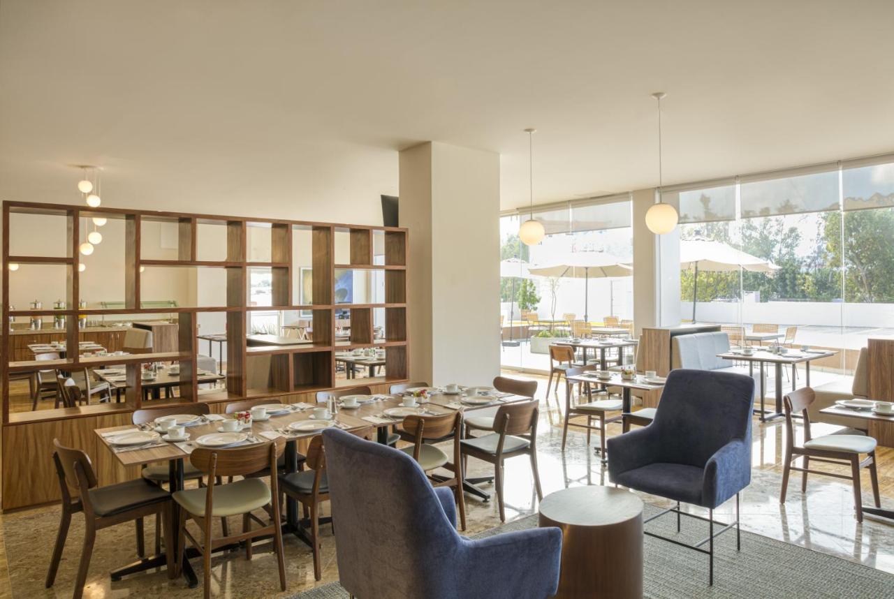 Fiesta Inn Guadalajara Periferico Poniente Zapopan Eksteriør billede