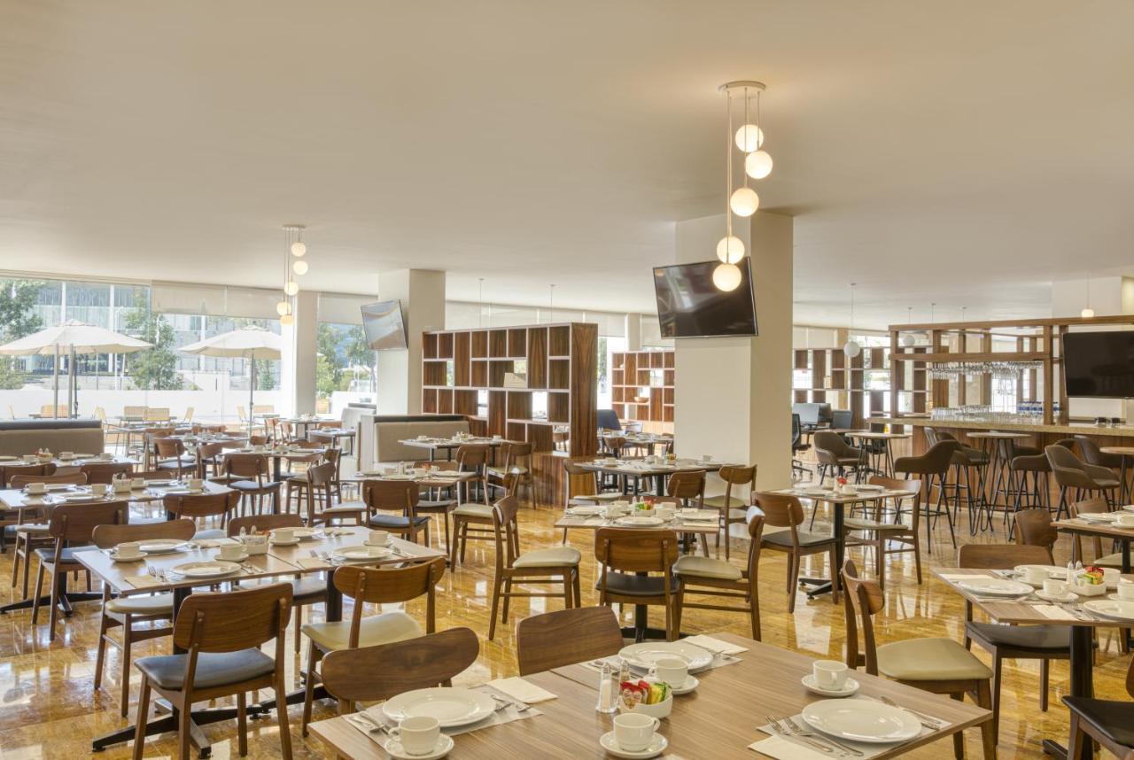 Fiesta Inn Guadalajara Periferico Poniente Zapopan Eksteriør billede